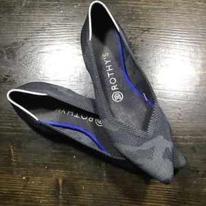 Rothy's Black and Grey Camo Pointed Toe